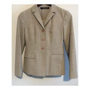 TAHARI Petite Suit